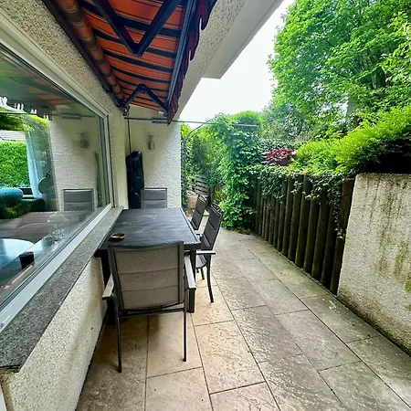 公寓 Schoene Mit Grossem Garten *