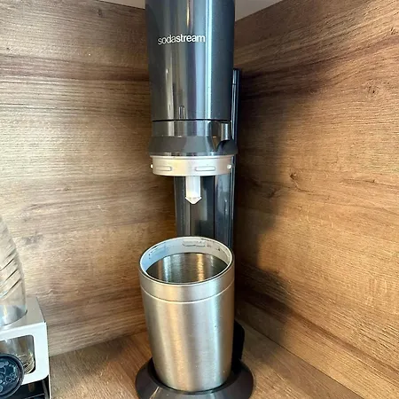 Schoene Mit Grossem Garten