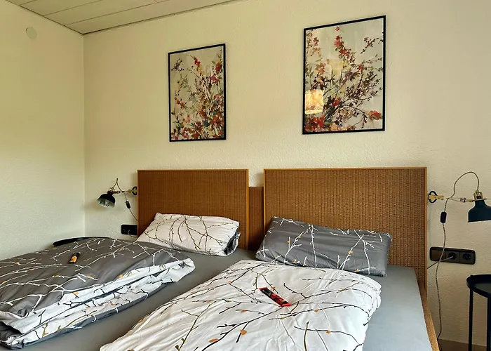 شقة Schoene Mit Grossem Garten شتوكاخ